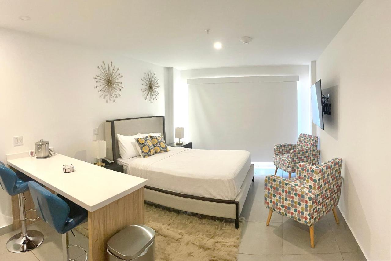 Ocean View Condo Overlooking The Caribbean Sea Oranjestad Extérieur photo