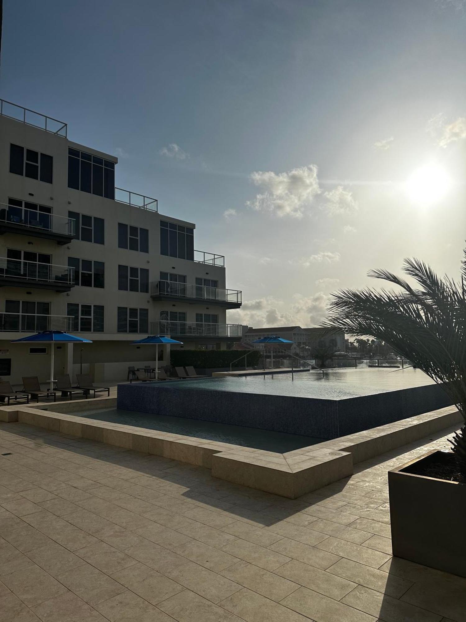 Ocean View Condo Overlooking The Caribbean Sea Oranjestad Extérieur photo